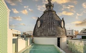 Palacio Santa Clara, Autograph Collection